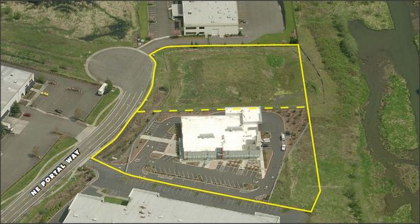 19140 NE Portal Way, Portland, OR 97230
